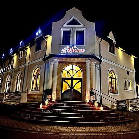 Hotel "Xavier" Lubycza Krolewska Exterior foto